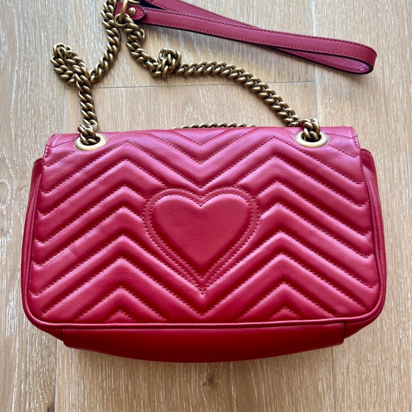 Gucci Marmont Red Authentic Crossbody Shoulder Bag with Heart on Back NWOT - Picture 6 of 16